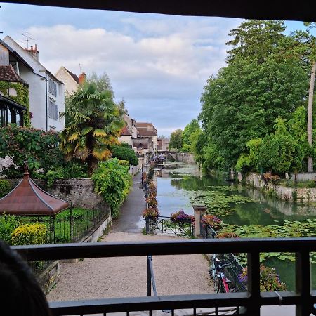 Kleines Appartement Im Zentrum Dole Ngoại thất bức ảnh